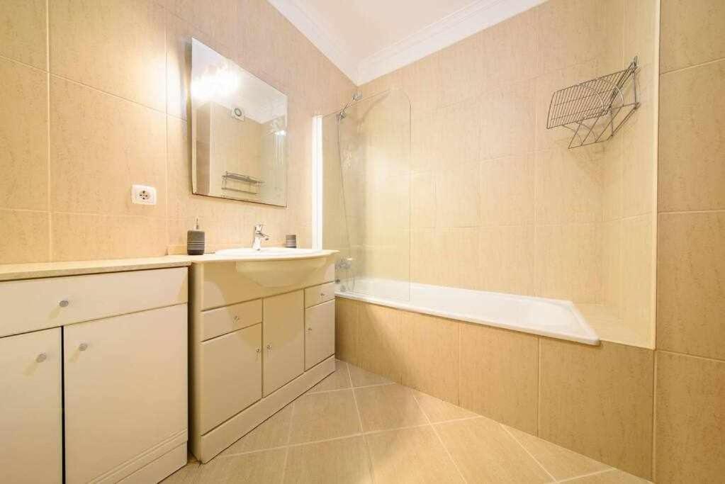 דירות קאניקו Garajau Ocean View מראה חיצוני תמונה